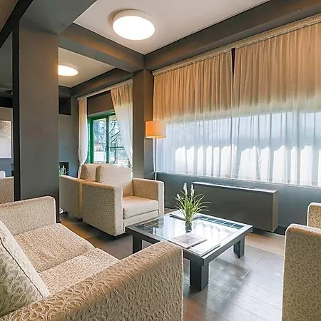 Smart King, By R Collection Hotel Varedo
