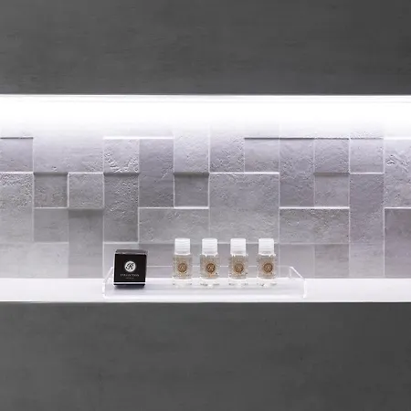 Smart King, By R Collection Hotel Varedo