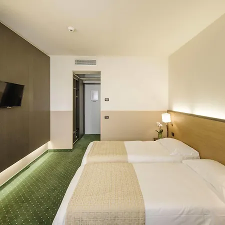 Smart King, By R Collection Ξενοδοχείο Varedo